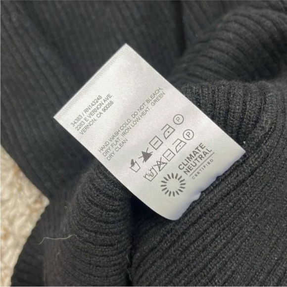 Reformation Elegant cashmere Black Dress with Chain Straps NEW - Picture 10 of 12